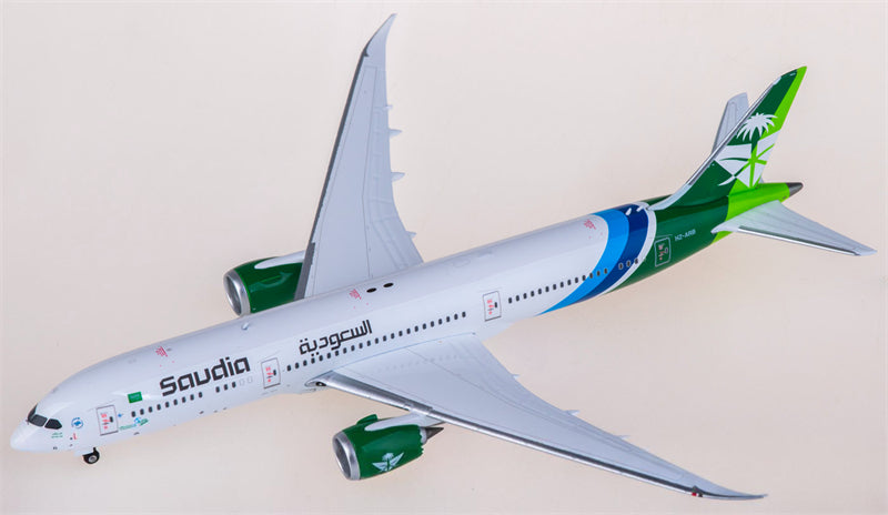 Phoenix Saudia Boeing 787-9 HZ-ARB 1:400 Diecast Model view 1