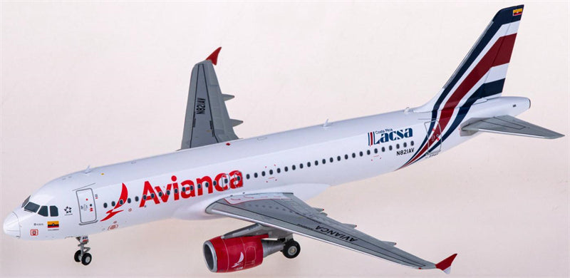 JC Wings Avianca Airbus A320 N821AV 1:200 Diecast Model view 2