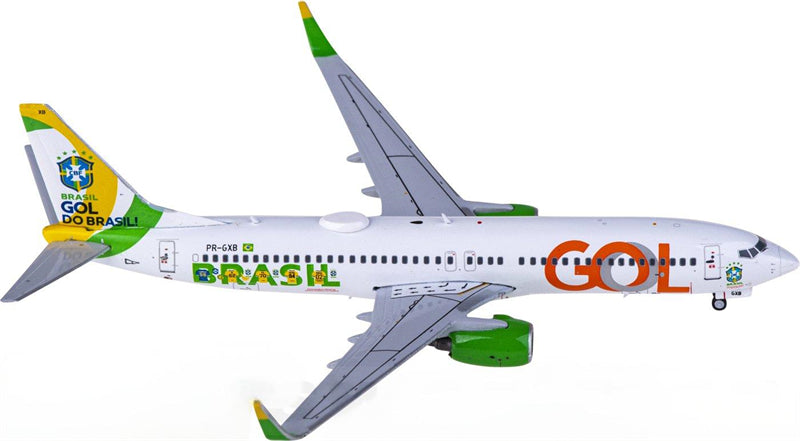 JC Wings GOL Boeing 737-800 PR-GXB 1:400 Diecast Model view 1