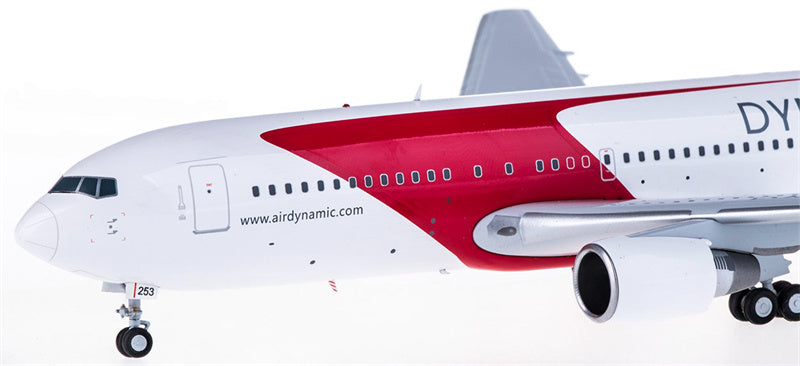 JC Wings Dynamic Airways Boeing 767-200 N253MY 1:200 Diecast Model view 4
