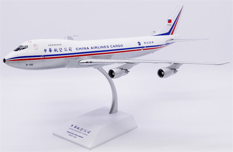 JC Wings 1:200 China Airlines cargo Boeing 747-200F B-198 Diecast Model view 1