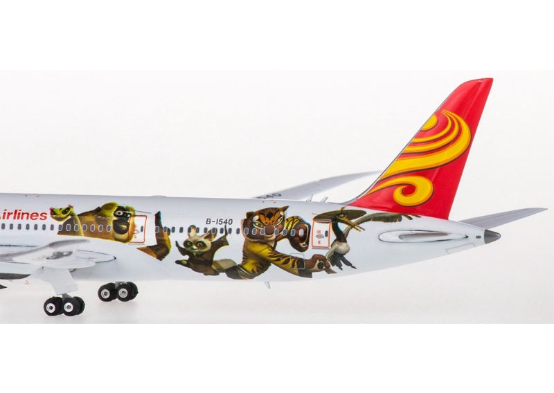 Phoenix Hainan Airlines Boeing 787-9 B-1540 1:400 Aircraft Pre-built  Airliner Model Display