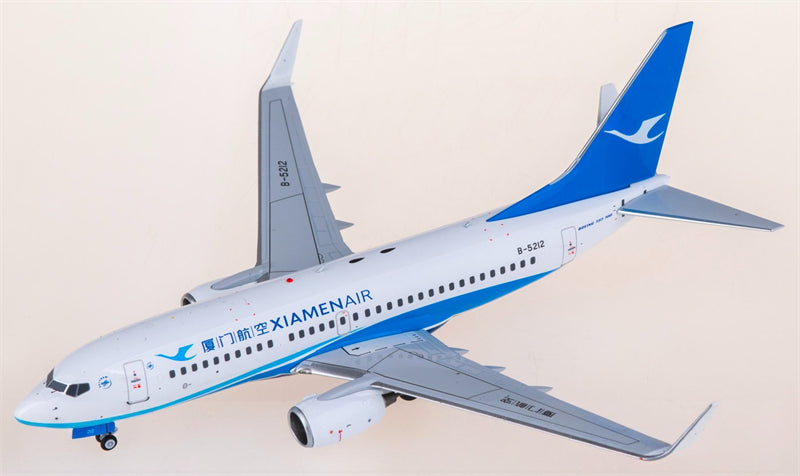 FLOZ XiamenAir Boeing 737-700 B-5212 1:200 Diecast Model view 1