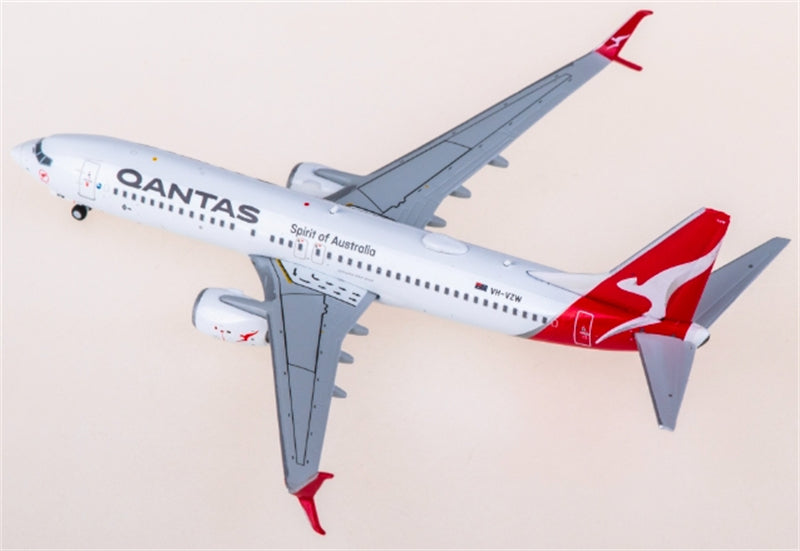 Geminijets 1:400 Qantas Airways Boeing 737 VH-VZW Diecast Model view 3