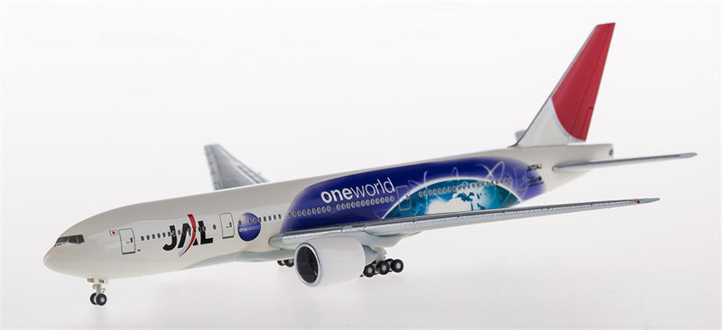 Herpa JAL Boeing 777-200ER JA704J member of oneworld 1:400 Diecast Model view 2