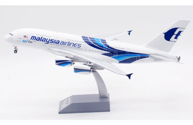 INFLIGHT 1:200 Malaysia Airlines A380 9M-MNF  DIECAST Model