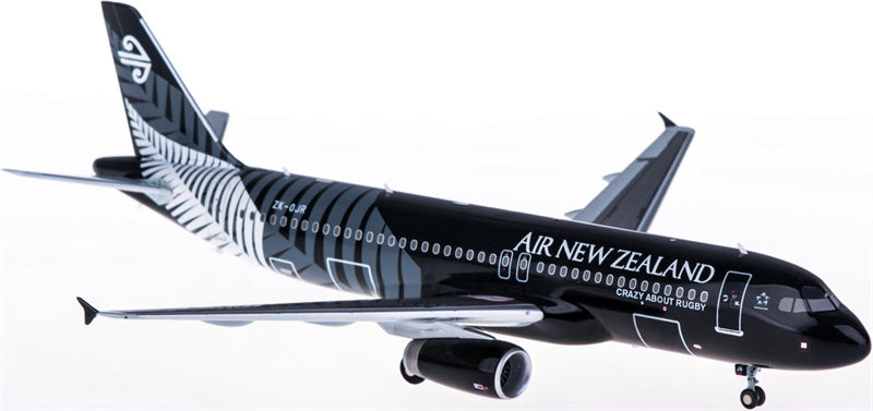 Hogan Air New Zealand Airbus A320 ZK-OJR 1:200 Diecast Model view 1