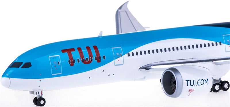 Herpa TUI Airways Boeing 787-8 PH-TFL 1:200 ABS Model view 2