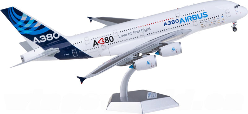 SQ Wings Airbus A380 F-WWDD 1:200 Diecast Model view 1