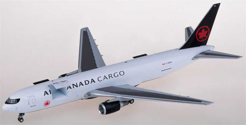 Geminijets Air Canada Cargo Boeing 767-300ERF C-GXHM Cabin Open 1:200 Diecast Model view 1