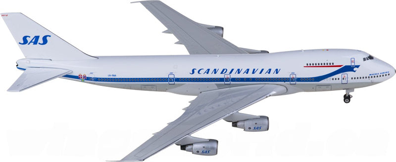 Phoenix SAS Boeing 747-200 LN-RNA 1:400 Diecast Model view 4