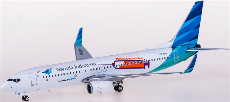 Phoenix Garuda Indonesia Boeing 737-800 PK-GFT 1:400 Diecast Model view 2