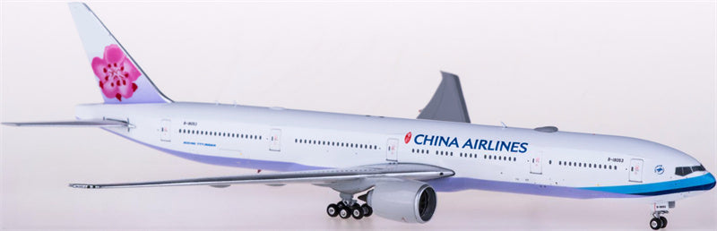 Phoenix China Airlines for Boeing 777-300ER B-18053 1:400 Airplane Pre-built  Airliner Model Display