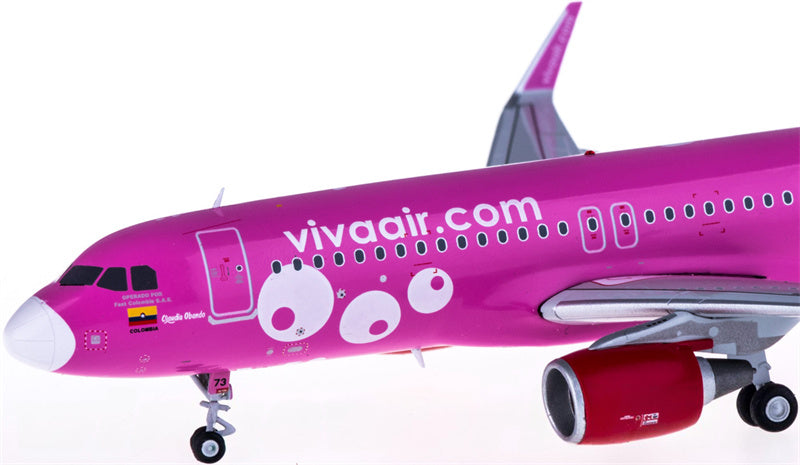 Geminijets Viva Air Airbus A320 HK-5273 1:200 Diecast Model view 3