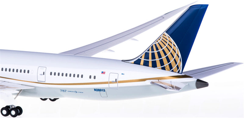 Hogan United Airlines Boeing 787-9 N28912 1:200 ABS Model view 5