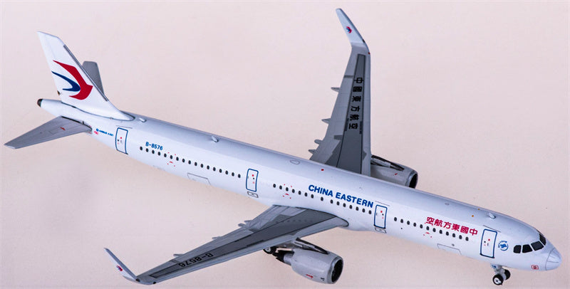 Phoenix China Eastern Airbus A321 B-8576 1:400 Diecast Model view 3
