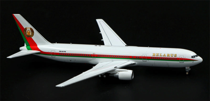 Patriot 1:400 Belarus Government Boeing 767-300ER EW-001PB  DIECAST Model