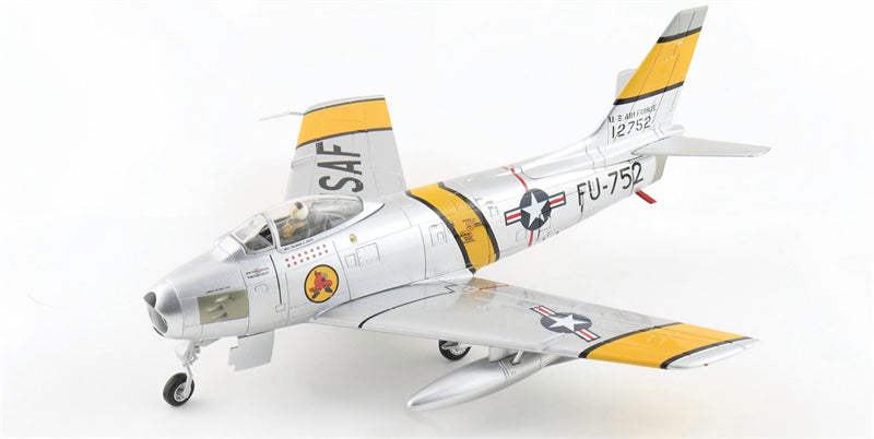 HOBBY MASTER USAF F-86E 334th FIS 1:72 Model 1952 George Andrew Davis Jr.51-2752