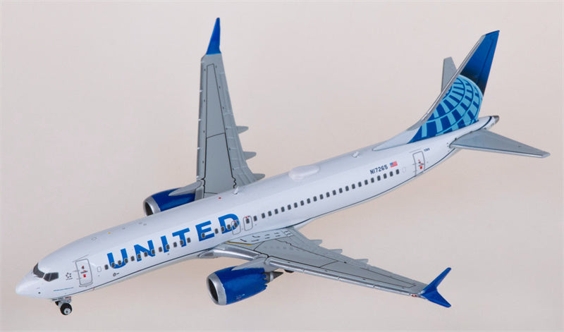 Geminijets United Airlines Boeing 737 MAX 8 N17265 1:400 Diecast Model view 3