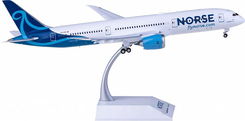 JC Wings Norse Atlantic Airways Boeing 787-9 Dreamliner LN-LNO Flaps Down 1:200 Diecast Model view 1