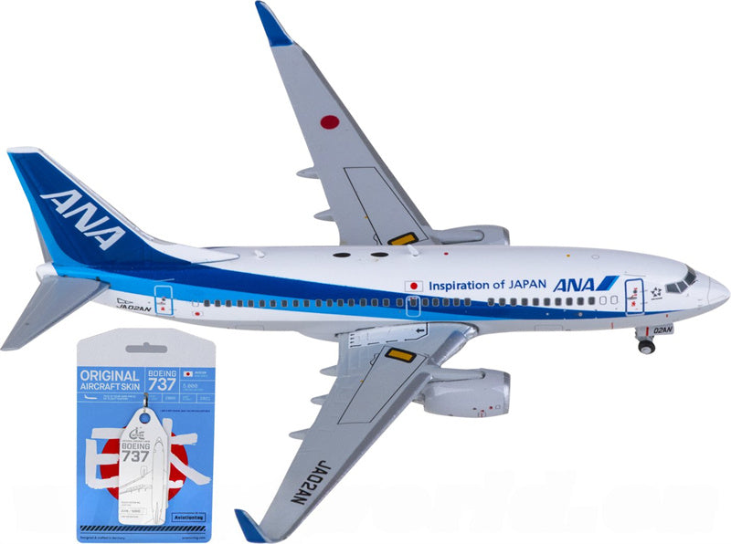 JC Wings ANA Boeing 737-700 JA02AN 1:400 Diecast Model view 3