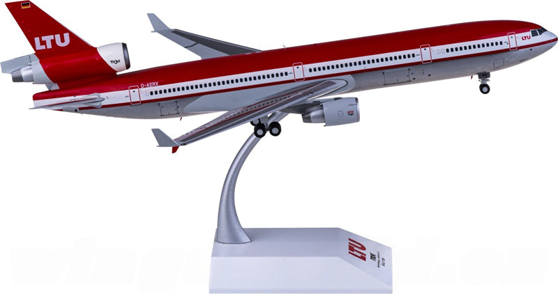JC Wings LTU International McDonnell Douglas MD-11 D-AERX 1:200 Diecast Model view 2