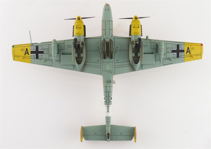 HOBBY MASTER Bf110E-2 Messerscmitt Luftwaffe 3U+AR 7./ZG 26 Italy 1941 (special weathered version) 1:72 Aircraft Pre-built Model