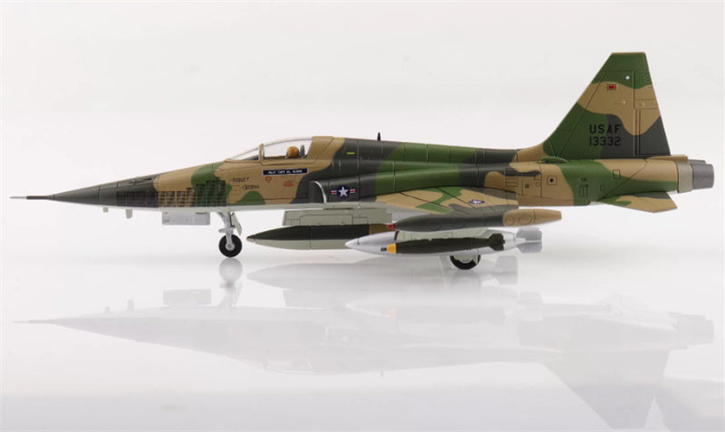 HOBBY MASTER F-5C Skoshi Tiger 64-13332 10th Fighter Commando Sqn. USAF Bien Hoa AFB 1965 1:72 Aircraft Pre-built Model
