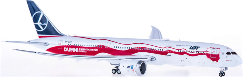 JC Wings LOT Boeing 787-9 SP-LSC Flaps Down Proud of POLAND's Independence 1:400 Diecast Model view 5