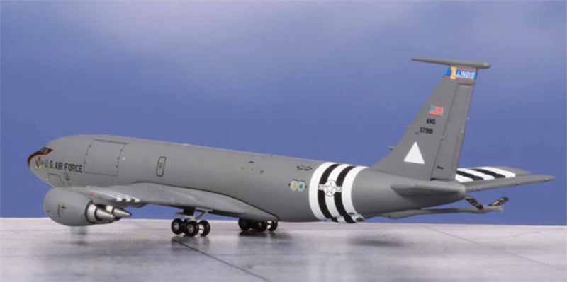 Geminijets 1:400 US Air Force Boeing KC-135R  63-7981  DIECAST Model