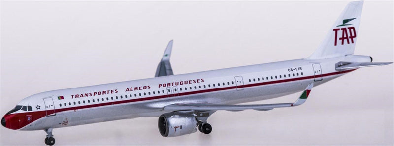 AeroClassics TAP Portugal Airbus A321neo CS-TJR 1:400 Diecast Model view 1