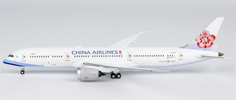 NG Models 1:400 China Airlines Boeing 787-9 Dreamliner B-18811  DIECAST Model