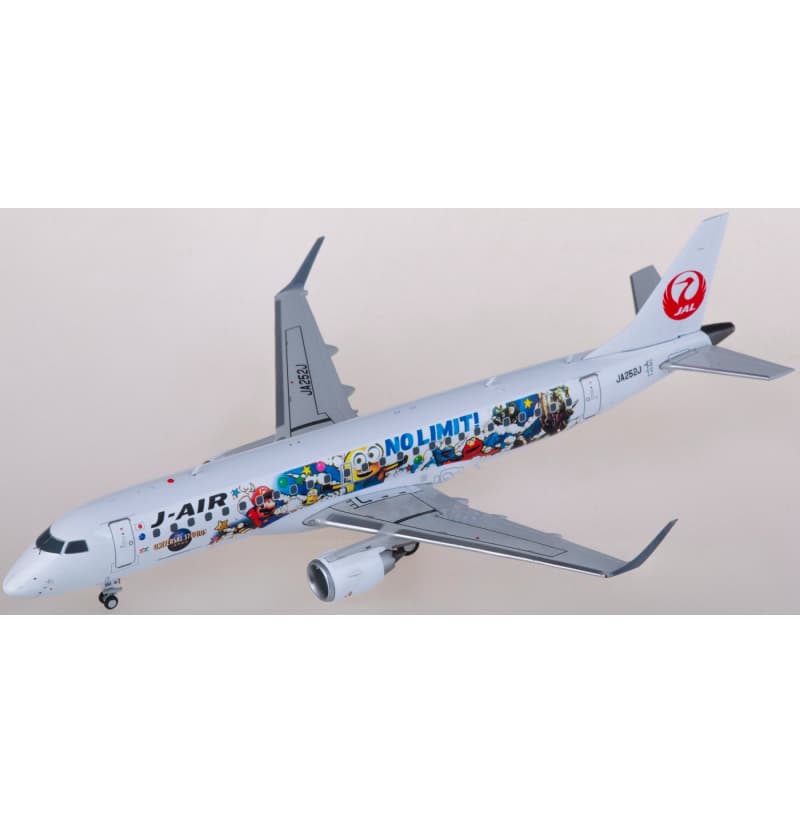 JC Wings J-Air Embraer 190-100STD JA252J 1:200 Aircraft Pre-built  Airliner Model Display