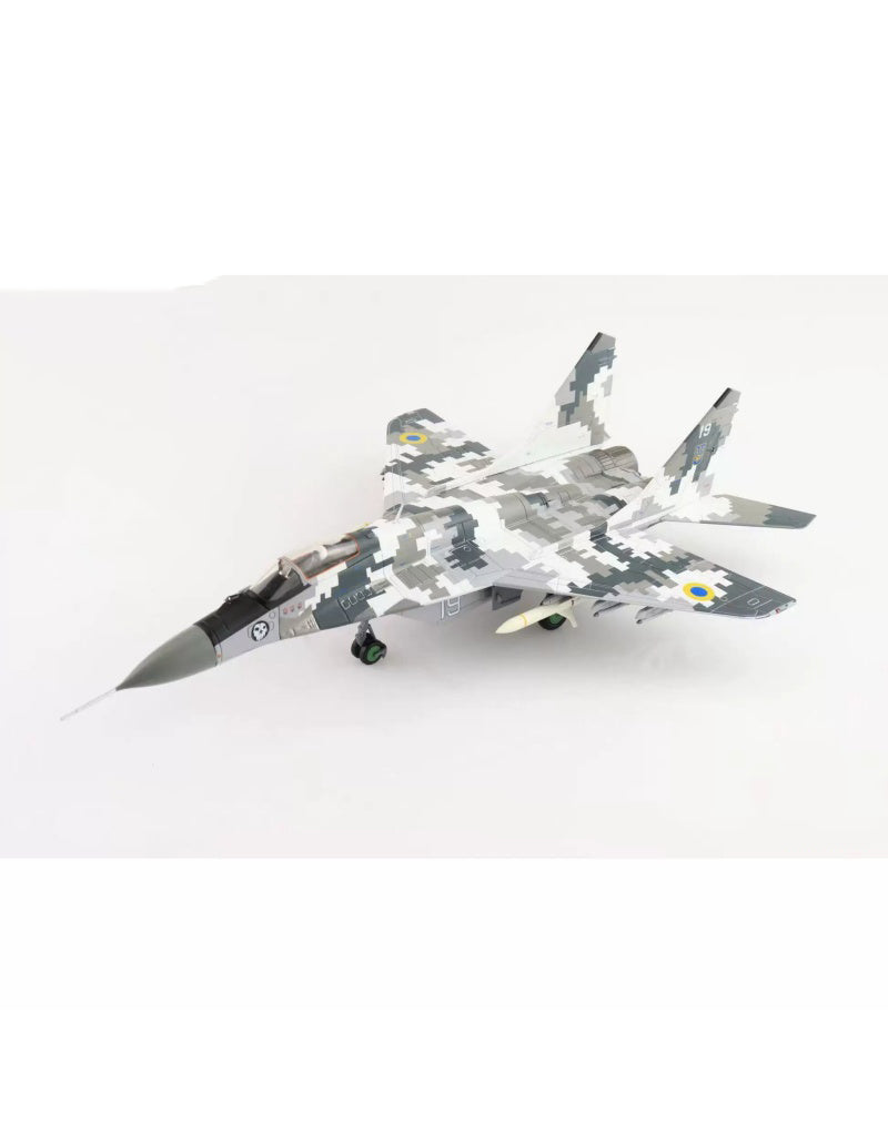 HOBBY MASTER Ukrainian Air Force MiG-29 9-13  1:72 Model   Ghost of Kyiv #19
