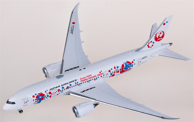 Phoenix Japan Airlines Boeing 787-8 JA823J 1:400 Diecast Model view 2