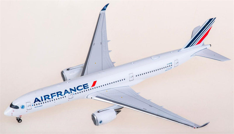 Phoenix Air France Airbus A350-900 F-HTYM 1:400 Aircraft Model
