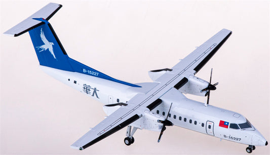 JC Wings Great China Air Bombardier Dash 8 Q300 B-15227 1:200 Diecast Model view 1