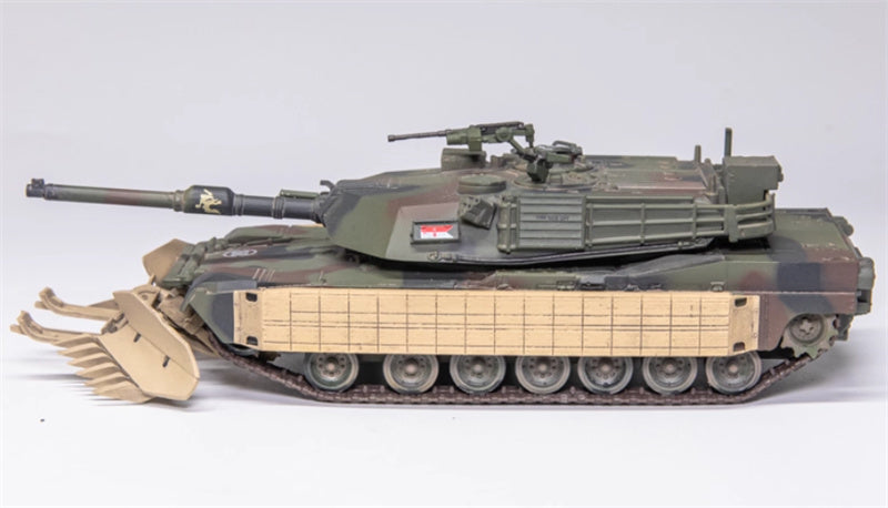 Dragon M1A1 AIM TUSK W/Mine Plow (Plowing Mode) 1:72 Tank Pre-built Model