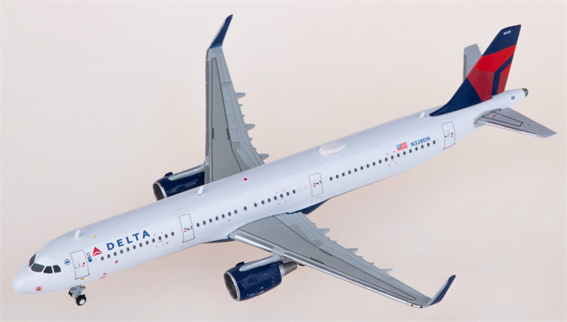 Geminijets Delta Air Lines Airbus A321 N328DN 1:400 Diecast Model view 2