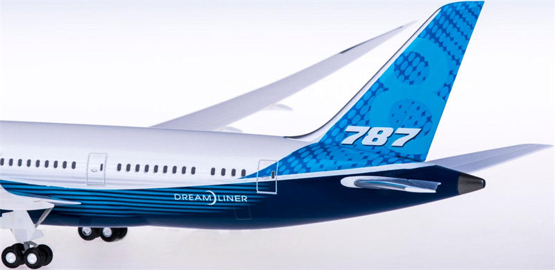 Hogan Boeing 787-8 1:200 ABS Model view 4