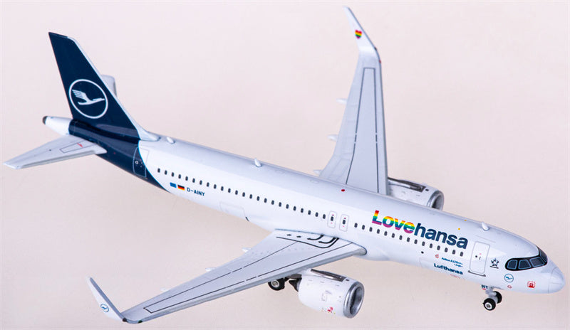 Phoenix Lufthansa Airbus A320neo D-AINY 1:400 Diecast Model view 2