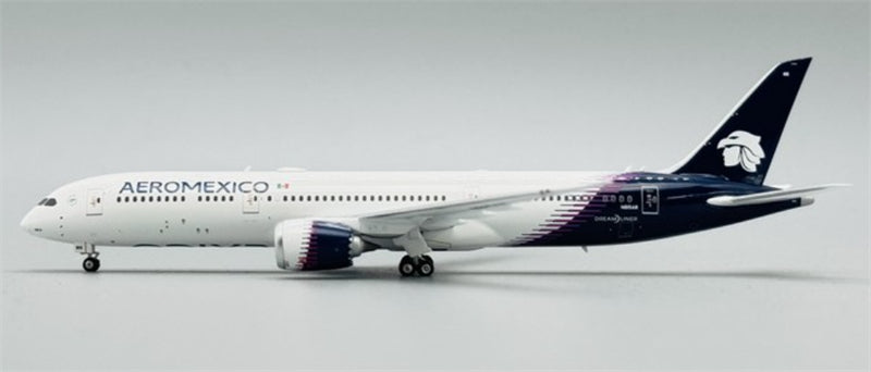Phoenix 1:400 Aeromexico Boeing 787-9  N815AM  DIECAST Model