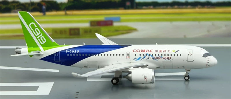 PandaModel 1:400 COMAC C919-600 B-002U DIECAST Model