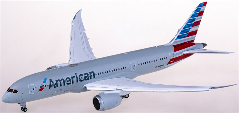 Geminijets American Airlines Boeing 787-8 N808AN Flaps Down 1:200 Diecast Model view 1