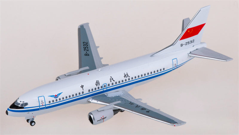 C CAAC Boeing 737-300 B-2532 1:400 Diecast Model view 2
