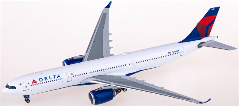 Phoenix Delta Air Lines Airbus A330-900neo N421DX 1:400 Diecast Model view 4