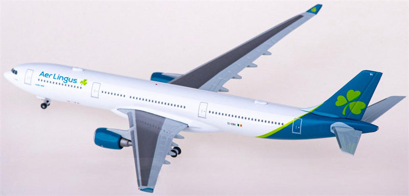 Herpa Aer Lingus Airbus A330-300 EI-EIN 1:500 Diecast Model view 3