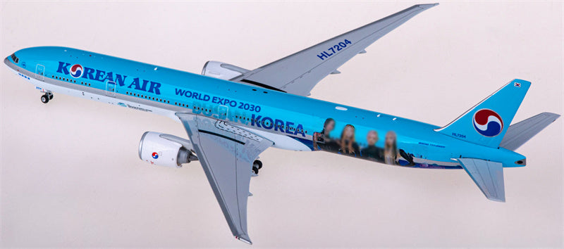 Phoenix Korean Air Boeing 777-300ER HL7204 1:400 Diecast Model view 1