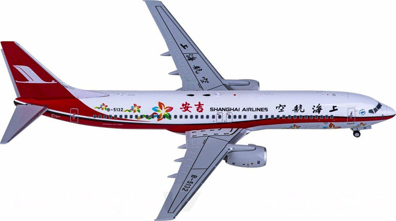 NG Models Shanghai Airlines Boeing 737-800 B-5132 1:400 Diecast Model view 3