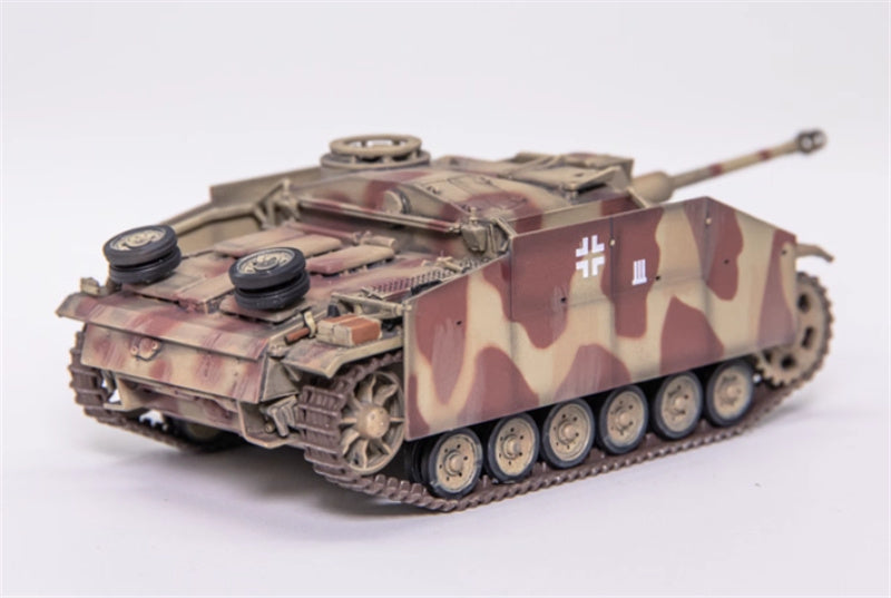 Dragon StuG.III Ausf.G May 1943 Division Kursk 1943 Armor with side skirts 1:72 Tank Pre-built Model